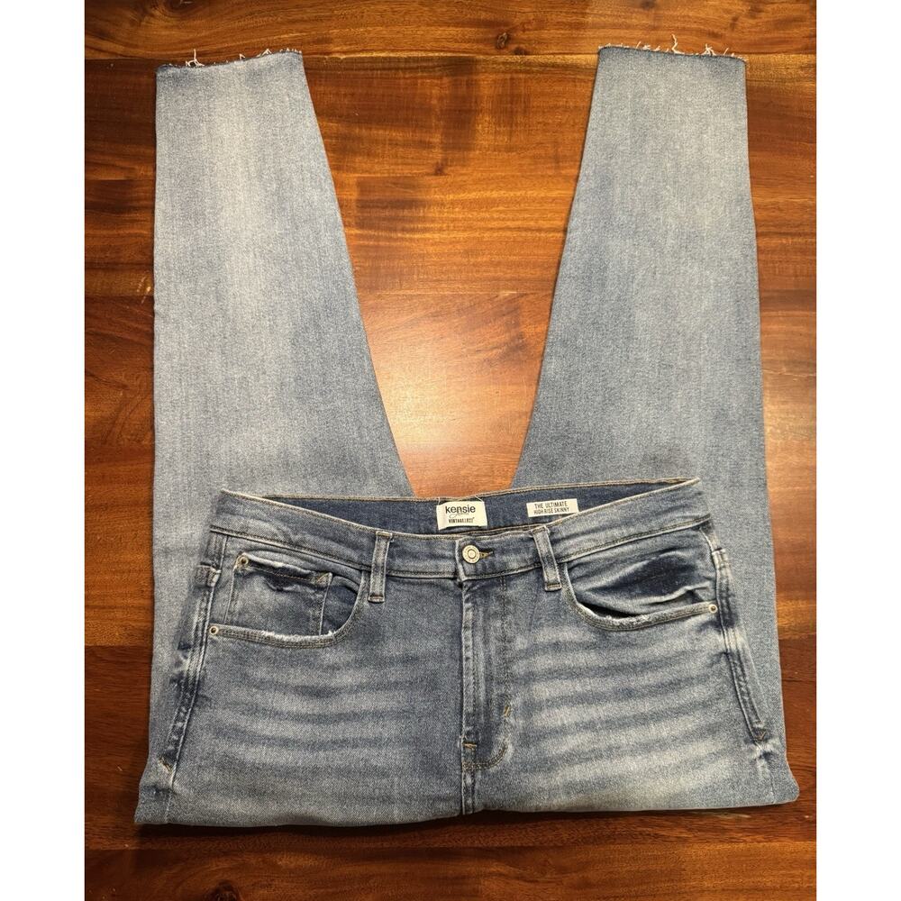 Kensie Women’s The Ultimate High Rise Skinny Raw Hem Jeans Size 14/32